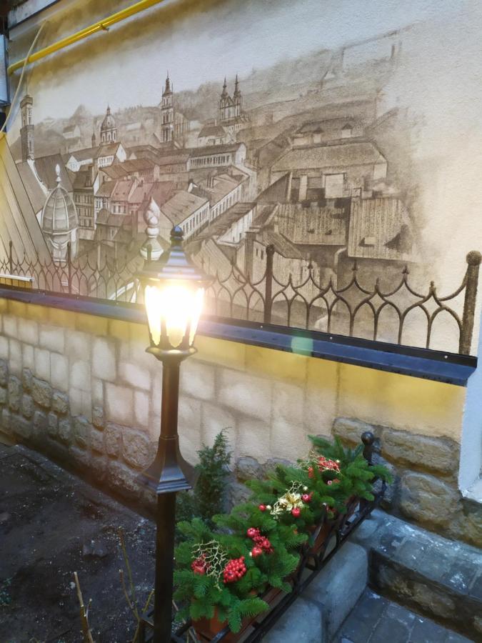Rynok 25 Deluxe Lviv Center Apartment Luaran gambar