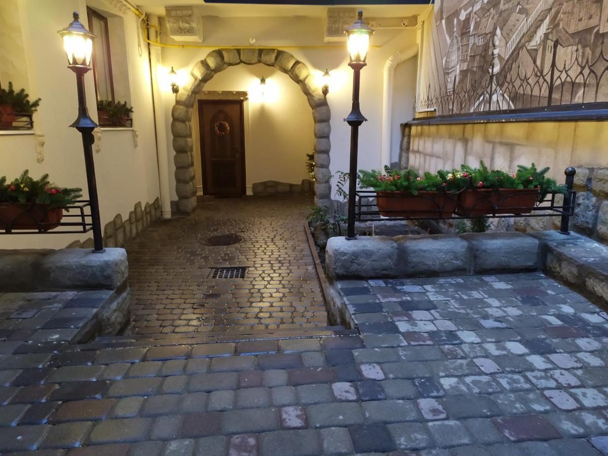 Rynok 25 Deluxe Lviv Center Apartment Luaran gambar